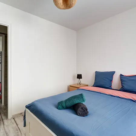 Апартаменты Le Cocooning De - Proche De La Gare Реймс